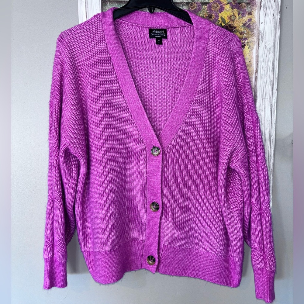Abbott Elementary Sweater 1X Fuchsia Pink Knit Button-Down Cardigan Great